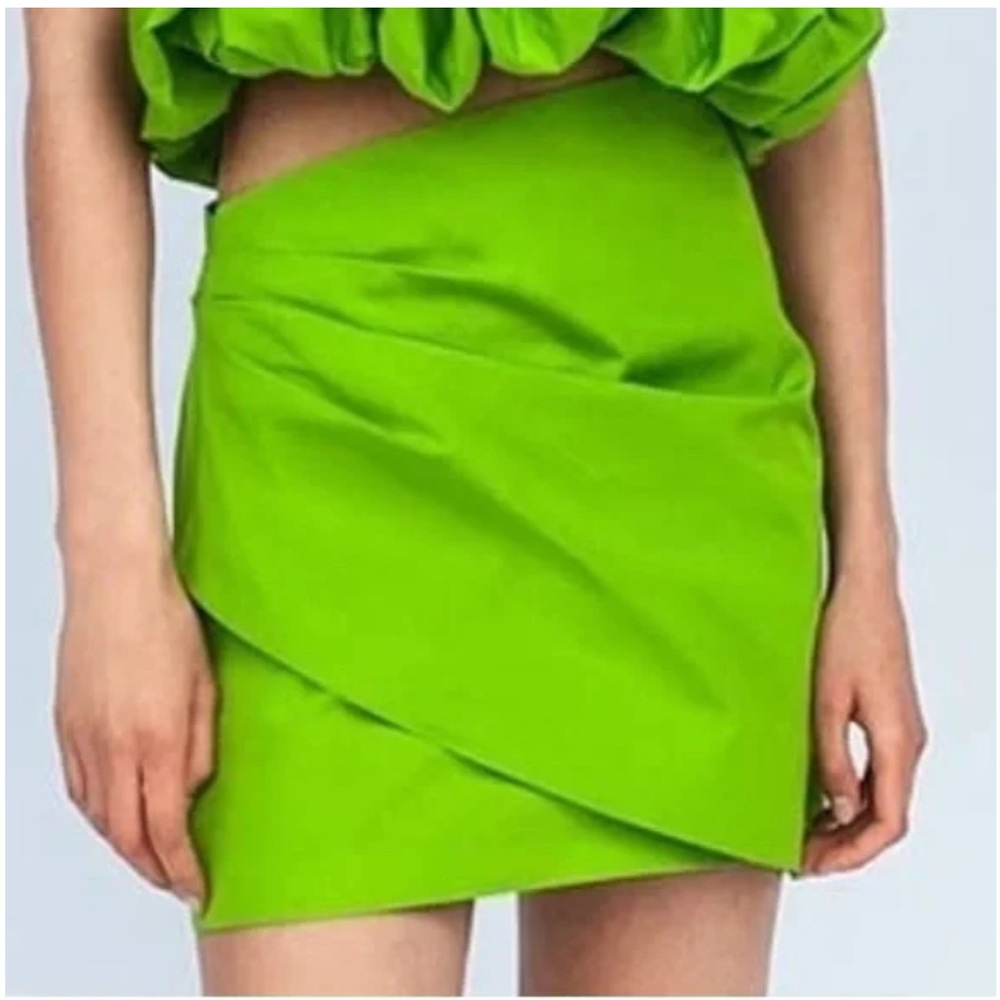 ZARA High Waisted Ruched Faux Wrap Mini Skirt Bright Neon Green Size Small NWT